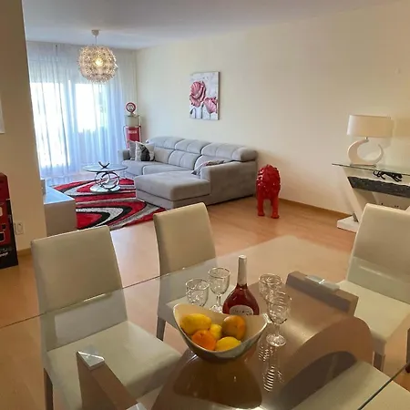 Stylish & Spacious With Balcony Apartamento *