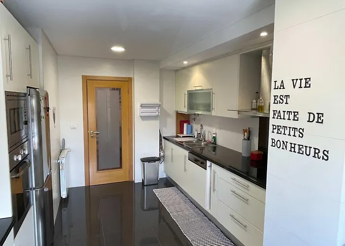 Stylish & Spacious With Balcony Apartamento *